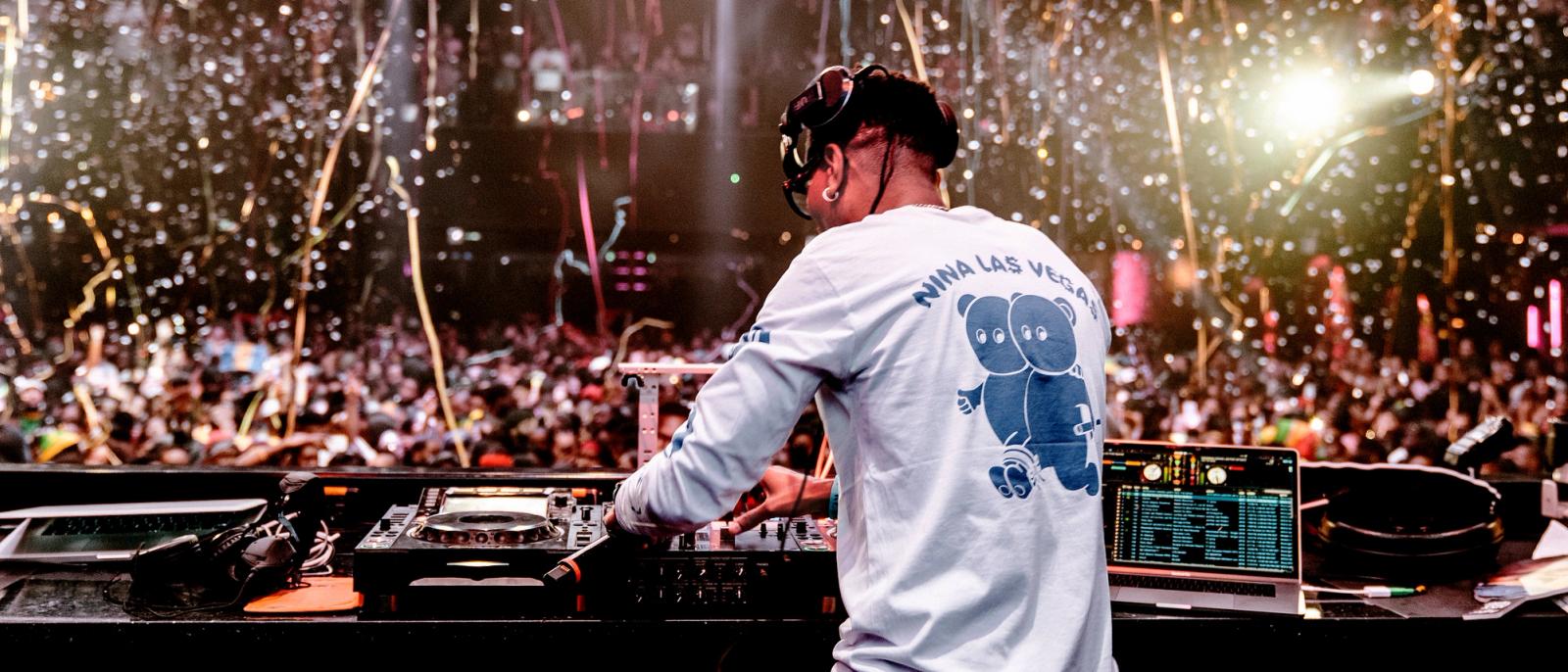 DJ Puffy using Serato DJ Pro in a live venue